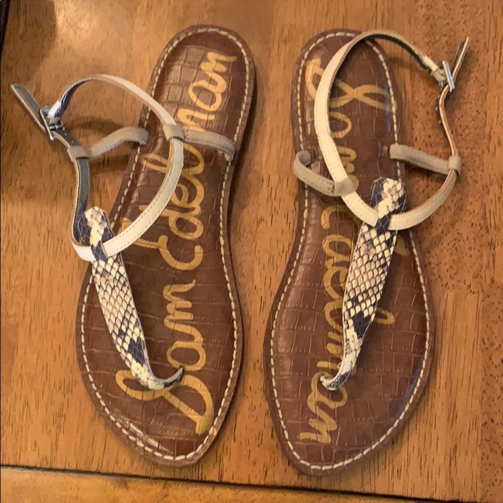 Sam Edelman snakeskin thong sandal, runs small